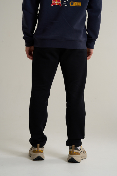 891936001772108645-1440421_5