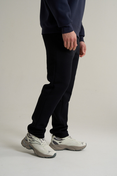 173200001772127516-1440516_3